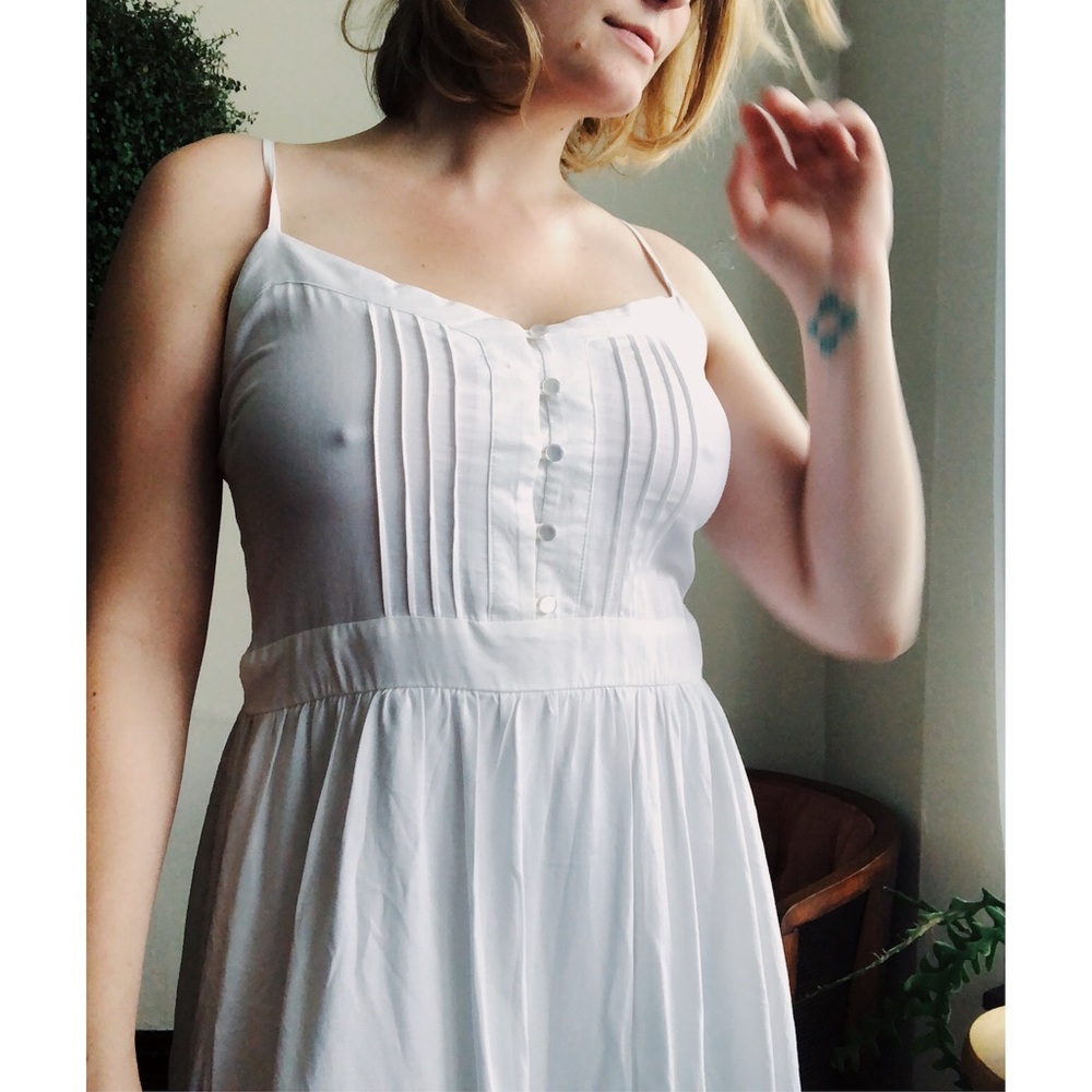 B.B. Dakota white summer dress with lace & buttons